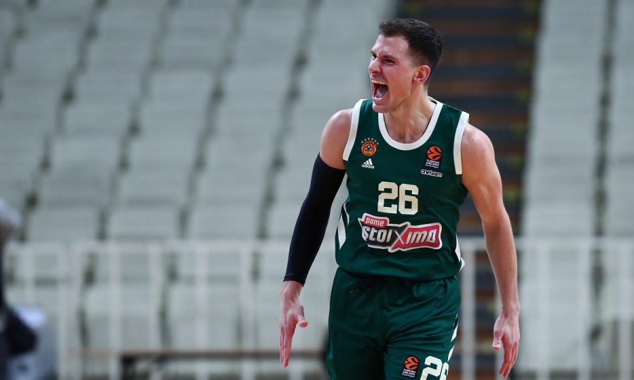 Παναθηναϊκός – Ολυμπιακός: Το τρομερό τρίποντο «buzzer-beater» του Νέντοβιτς! (video)