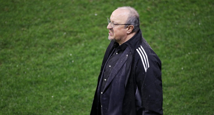 Ράφα Μπενίτεθ: «Κομβικό να διαθέτουμε βάθος και λύσεις στο ρόστερ!»