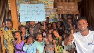 Κάιρι Ίρβινγκ: Χρηματοδότησε χτίσιμο ορφανοτροφείου στη Γκάνα και σχολείου στη Νιγηρία!