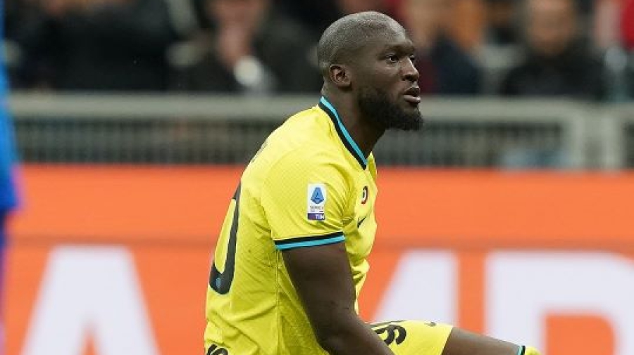 Ίντερ – Σασουόλο 1-0: Δώρo γενεθλίων από τον Λουκάκου για το προβάδισμα (video)