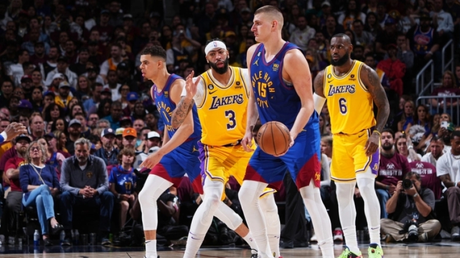 Το έκανε ξανά ο Γιόκιτς: Έκτο triple – double στα Play Off και 1-0 για τους Νάγκετς! (video)