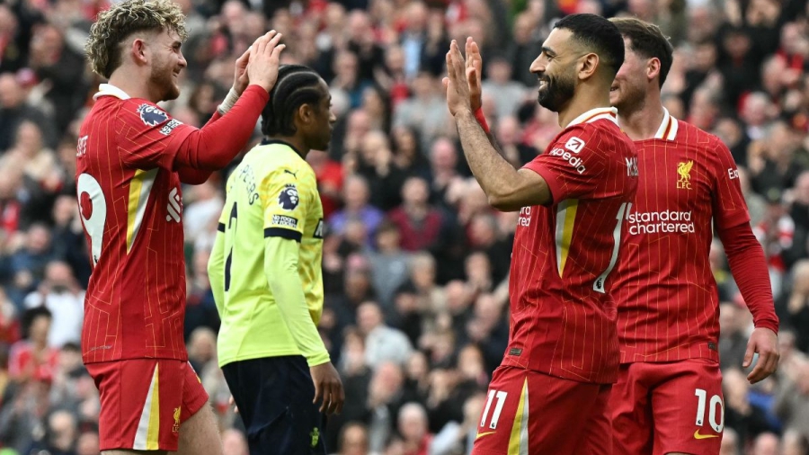 To «παραθυράκι» της Premier League και οι έξι αλλαγές της Λίβερπουλ με τη Σαουθάμπτον!