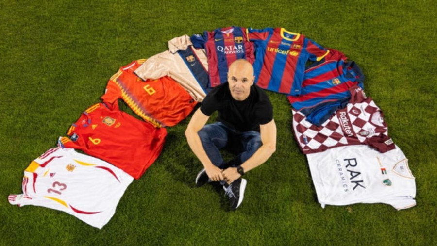 Τις... χίλιασε ο Αντρές Ινιέστα, γιορτάζοντας μια θρυλική καριέρα!