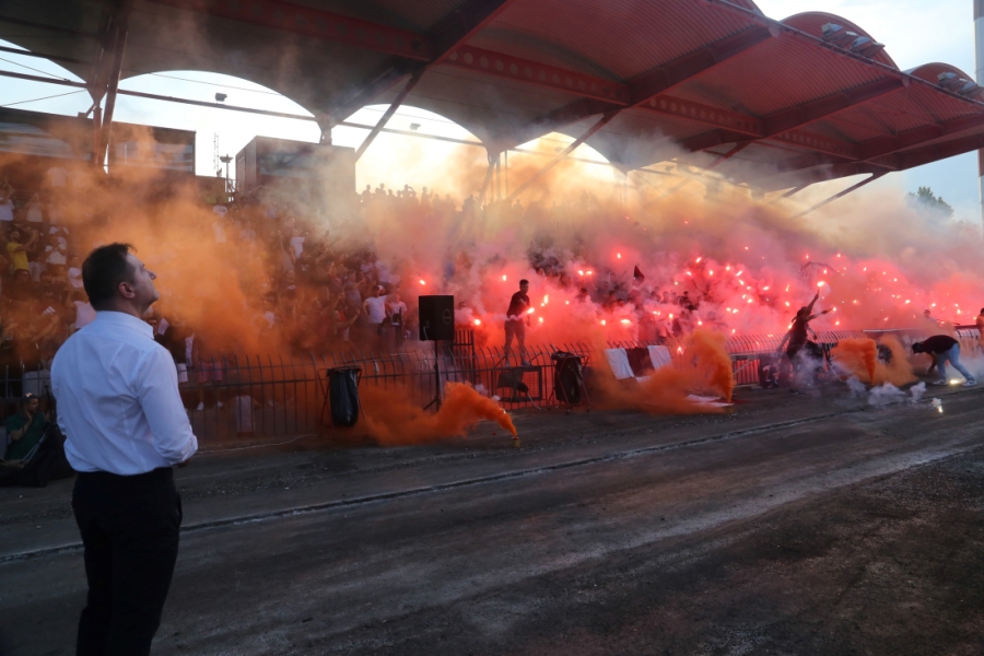 Η ΑΕΛ αποδεσμεύτηκε από το ban και ετοιμάζεται για το πρώτο «μπαμ»