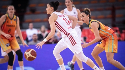 Ολυμπιακός – Βαλένθια 59-65: «Λύγισαν» στο τέλος οι ερυθρόλευκες (video)