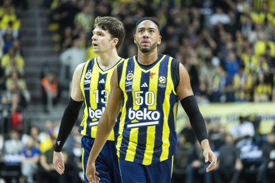 EuroLeague: Κυρίαρχη η Φενέρ στον «εμφύλιο» - Επικράτηση με 79-62 την Εφές!