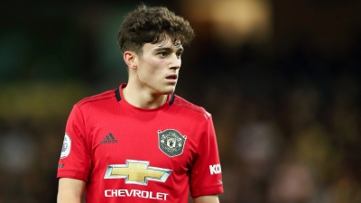 Λιντς: «Μπαμ» με τον Τζέιμς της Μάντσεστερ Γιουνάιτεντ!