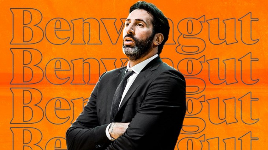 Προπονητής της Βαλένθια ο Μουμπρού για τα επόμενα τρία χρόνια