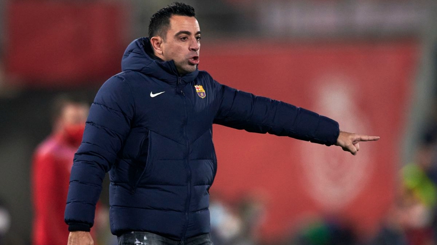 Τσάβι: «Νίκη από αυτές που σε κάνουν περήφανο, παράδειγμα για όλους ο Ντε Γιόνγκ»