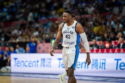 Η Ελλάδα «κατέρρευσε» από το δεύτερο δεκάλεπτο και… ηττήθηκε από τη Βοσνία – Ερζεγοβίνη! (video)