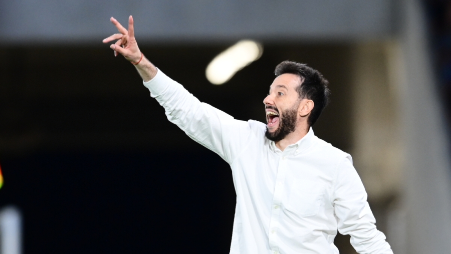 Δεν ξαναέγινε: Τριπλή αλλαγή στην αλλαγή από τον Κορμπεράν!