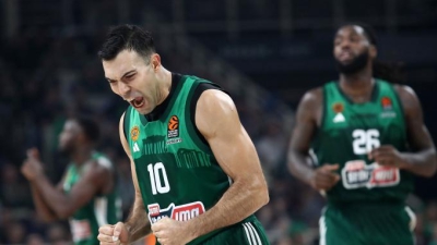 Άλλη μία νίκη του Παναθηναϊκού, ακόμη μία φορά που Σλούκας και κόσμος έγιναν… ένα! (video)