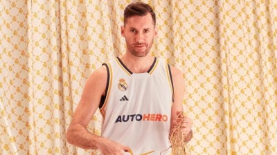 Λιτή, αλλά... φανελάρα: Η νέα εμφάνιση της Ρεάλ Μαδρίτης (video)