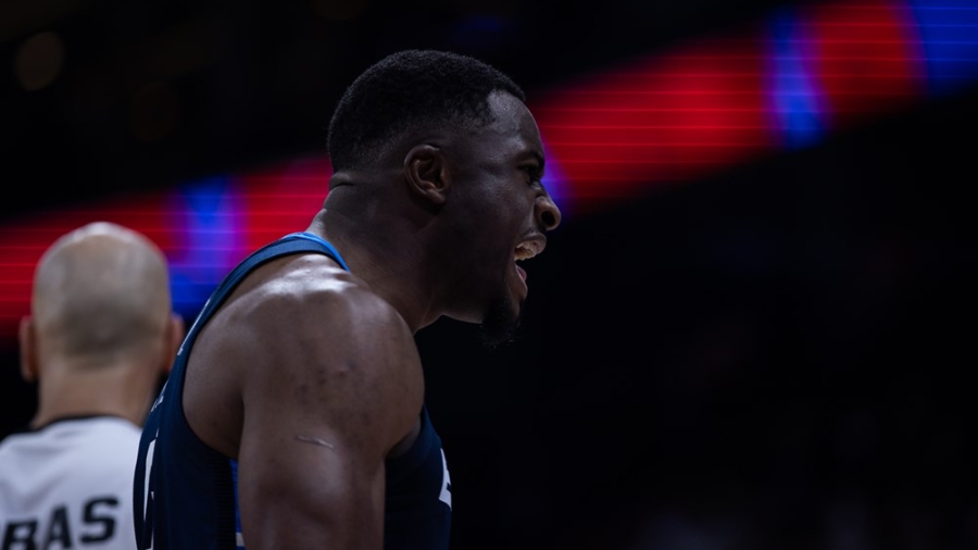 Παγκόσμιο Κύπελλο 2023: Αποθέωση των Μπακς στον Θανάση Αντετοκούνμπο