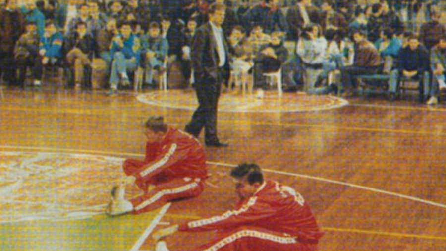 Απεργοί & απεργοσπάστες στον «Τάφο του Ινδού» ή πως το μπάσκετ έγινε επαγγελματικό! (video)