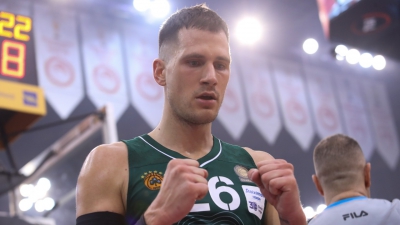 Ραψωδία Νέντοβιτς και θρίαμβος Παναθηναϊκού, έσπασε με 81-76 το αήττητο του Ολυμπιακού (video)