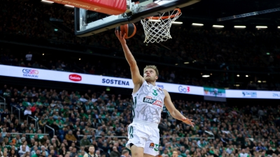 Ουόλτερς: «Δεν τα πηγαίναμε καλά εκτός έδρας - Είναι μια τεράστια νίκη για έμας»