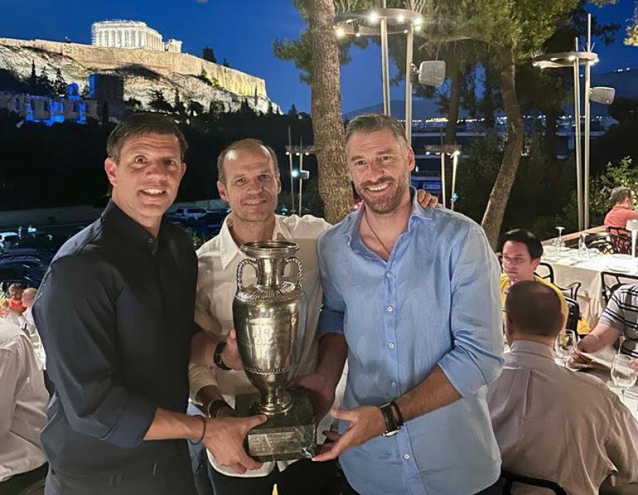 Εθνική Ελλάδος 2004: Ξανά μαζί για να γιορτάσουν την 19η επέτειο ενός «θαύματος»