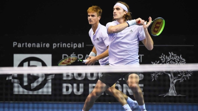 Australian Open: Δύσκολη κλήρωση για τα αδέρφια Τσιτσιπά στο διπλό