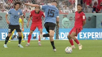 Ουρουγουάη - Νότια Κορέα 0-0: Ένας Βαλβέρδε, δεν φέρνει την... άνοιξη! (video)