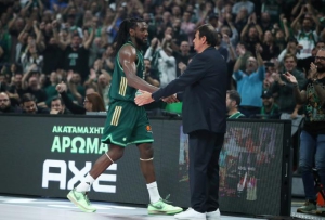 Αταμάν: «Συνεχίζουν μαζί μας Φαρίντ και Γιούρτσεβεν - Από τα καλύτερα ρόστερ ο Ολυμπιακός»