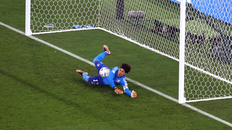 Μεξικό: Μοναδικές αντιδράσεις από παιδιά στην απόκρουση πέναλτι του Οτσόα! (video)