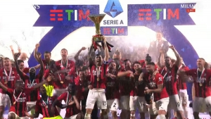 Η φιέστα της Μίλαν για το πρωτάθλημα Ιταλίας! (video)