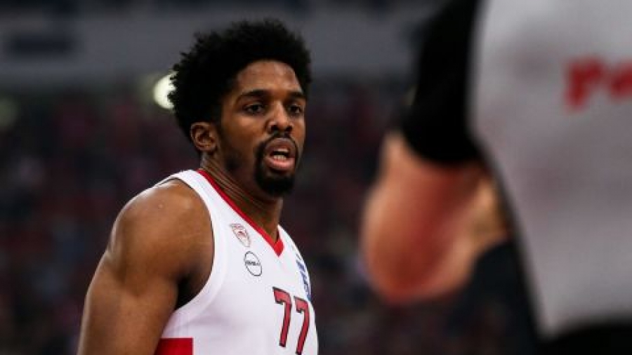 Ολυμπιακός: Ατομικό ο ΜακΚίσικ, απρόοπτο με Ζαν Σαρλ