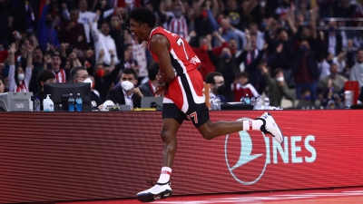 Δεν είναι ψέμα: Ο Ολυμπιακός υπέταξε την Μπαρτσελόνα με... ΜακΚισι-άδα (73-66) και «κλείδωσε» τουλάχιστον την 3η θέση! (video)