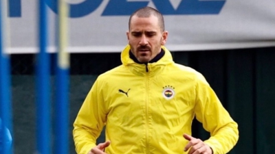 Τεράστιο πλήγμα για Φενέρ: «Φεύγει ο Μπονούτσι, πριν τα ματς με τον Ολυμπιακό!»