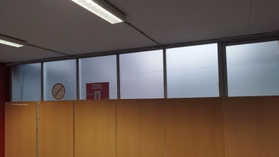 Ειδικά προστατευτικά τζάμια τοποθετήθηκαν στο ΣΕΦ ενόψει του τρίτου τελικού! (pics)