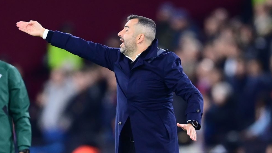 Μαρτίνεθ: «Θα ήμασταν πρώτοι, μας εξοργίζει πως μας στερούν ό,τι έχουμε κερδίσει στο γήπεδο!»