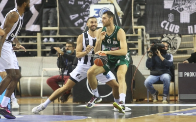 Ο Παναθηναϊκός ανασυγκροτήθηκε και υποχρέωσε τον ΠΑΟΚ σε ήττα με 81-64 (video)