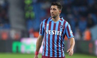 Ανακοίνωση Τράμπζονσπορ: «Έχει οίδημα στο γόνατο ο Μπακασέτας, θα υποβληθεί εκ νέου σε μαγνητική»