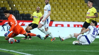 ΑΕΚ – Αστέρας Τρίπολης 3-1: Κακή μέρα στην… δουλειά για Τζουκάνοβιτς, μείωσαν οι Αρκάδες με τον Μπαρτόλο (video)