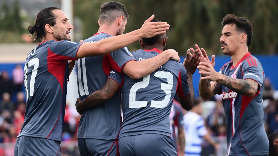 Με Γιαζίτσι και πεντάρα ο Ολυμπιακός ξεπέρασε το εμπόδιο της αξιόμαχης Ελλάς Σύρου!