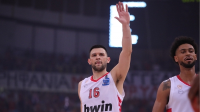 Παπανικολάου: «Δεν φτάνουν τα λόγια για να περιγράψουν το ήθος του Πρίντεζη» (video)