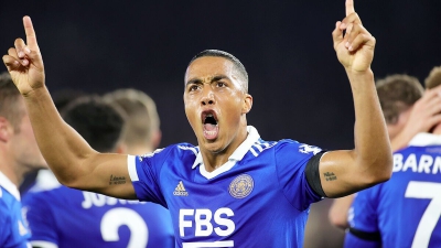 Μπαρτσελόνα: Στη μεταγραφική λίστα του Τσάβι ο Γιούρι Τίλεμανς