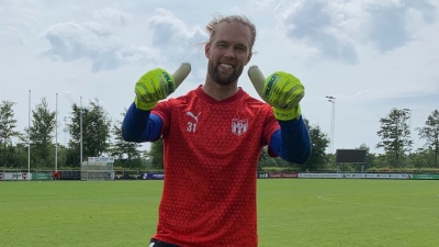 Ο γκολκίπερ που «πέταξε» εκτός Champions League τη Φερεντσβάρος, τον Απρίλιο αγωνιζόταν ως σέντερ μπακ! (video)