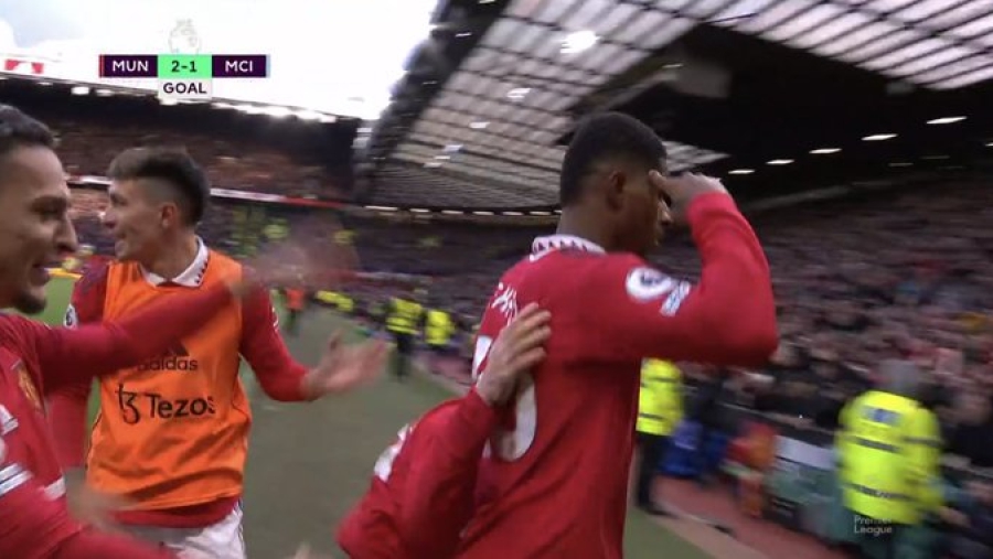 Μάντσεστερ Γιουνάιτεντ - Μάντσεστερ Σίτι 2-1: Ολική ανατροπή μέσα σε πέντε λεπτά, με Φερνάντες-Ράσφορντ! (video)