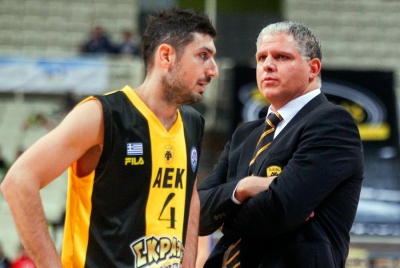 ΑΕΚ: Οφειλές ύψους 218.000 ευρώ σε Μανωλόπουλο, Γιάνκοβιτς και Ξανθόπουλο