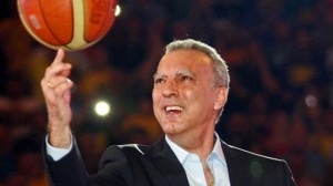 Νίκος Γκάλης: Είπε «ναι» στην πρόταση Φασούλα για τη θέση του επίτιμου προέδρου της ΕΟΚ!