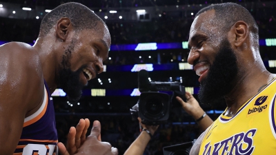 Επική μάχη Λέικερς - Σανς, με συγκλονιστικό Ντουράντ, αλλά νικητές ΛεΜπρόν και Ντέιβις! (video)