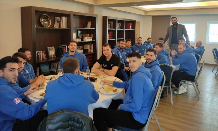 Επισκέφτηκε την Εθνική Ανδρών ο Μπουρούσης