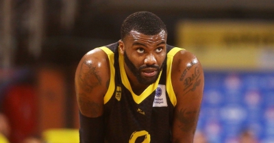 Κρέμασε τα παπούτσια του ο Τζαμάλ Σούλερ!