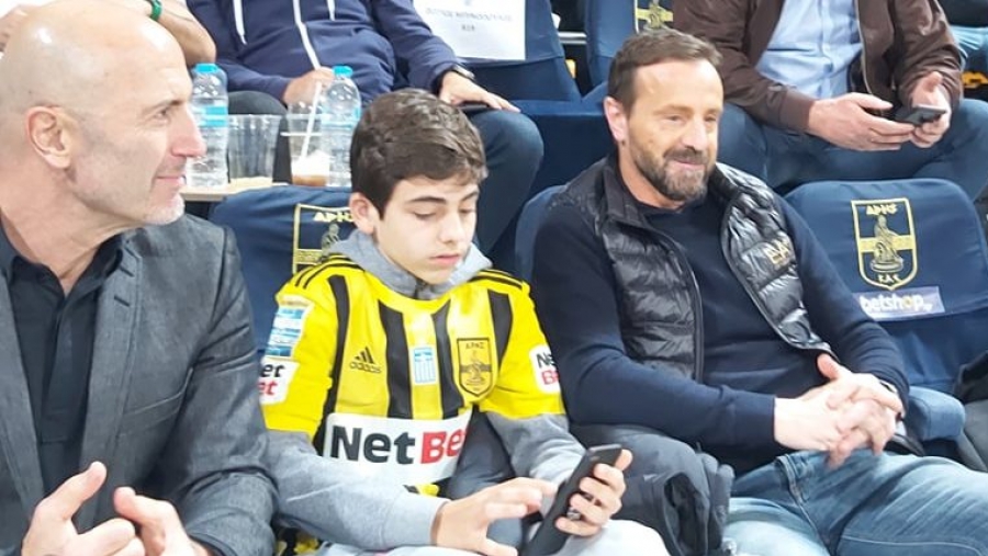 Άρης – Ηρακλής: Αποθέωση Μάντζιου στο Παλέ!