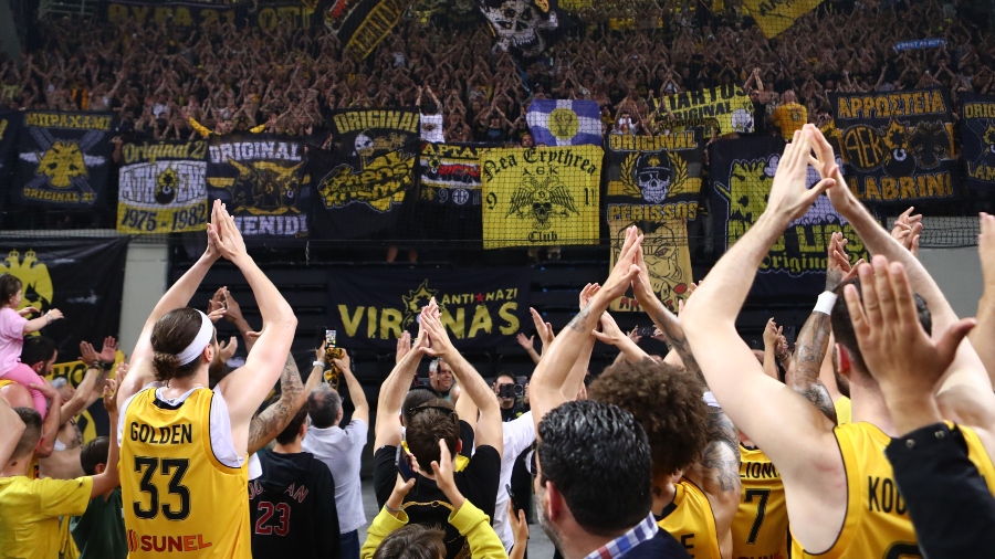 Τσιτσιπάς για Final Four της ΑΕΚ: «Θα σας υποστηρίζω με μεγάλο πάθος» (vid)