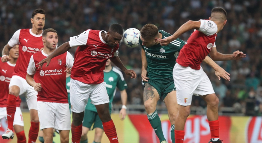 Σένκεφελντ: «Αξίζαμε τη νίκη σήμερα»