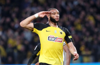 «Η περιπέτεια συνεχίζεται - Μόνο ΑΕΚ!»: Ο Μουκουντί υπέγραψε και είναι έτοιμος... να το ζήσει!