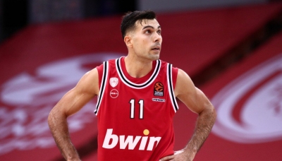 Σλούκας: «Βασικός στόχος του Ολυμπιακού η οχτάδα της Euroleague»